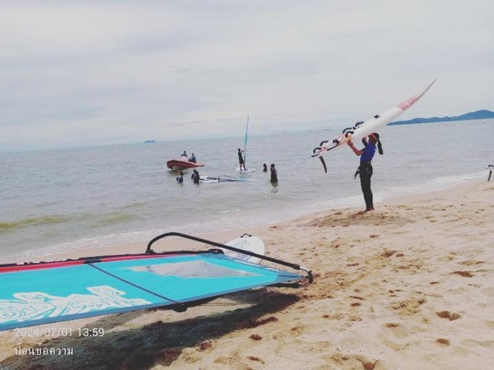 Studio Room Seaview Jomtien Экстерьер фото